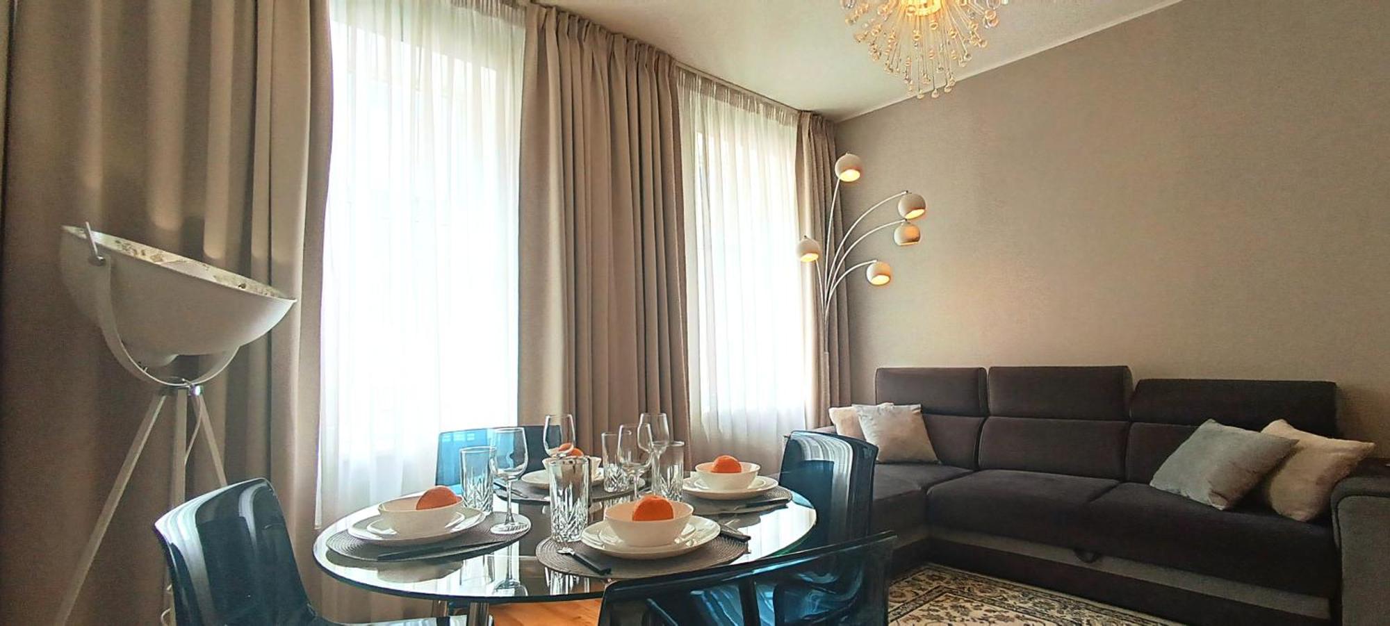 Old Town 2 Bedroom Apartment Near Dome Square & Scenic Waterfront Рига Экстерьер фото